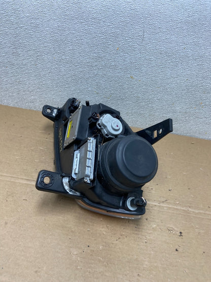 2011-2013 Jeep Grand Cherokee Right Passenger Xenon Headlight AB4512 DW6