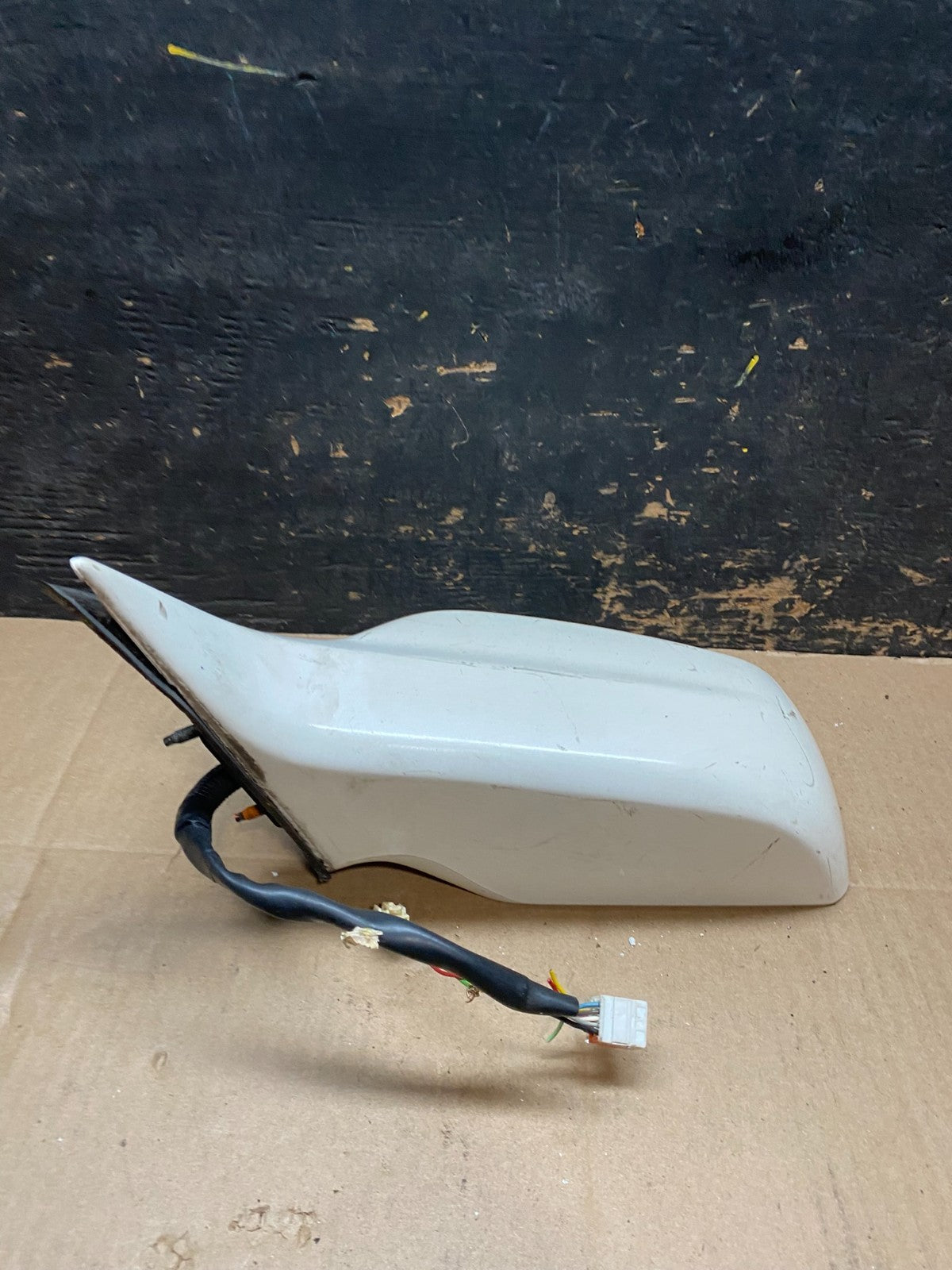 2000 to 2004 Toyota Avalon Left Driver LH Side Side View Door Mirror U6195 DG3
