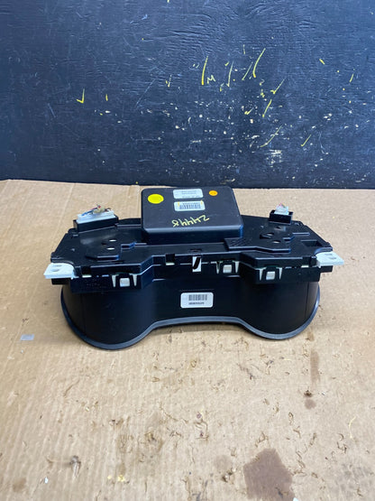 2014 Nissan Pathfinder Speedometer Cluster Gauge OEM  z4448 DG4
