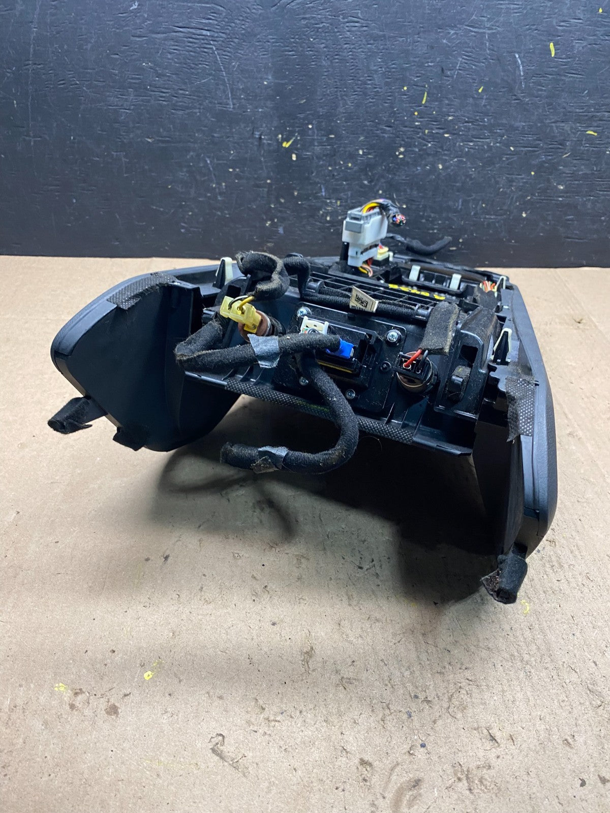 2017 - 2020 Hyundai Ioniq Center Console Shifter Floor Storage OEM R8438 DG6