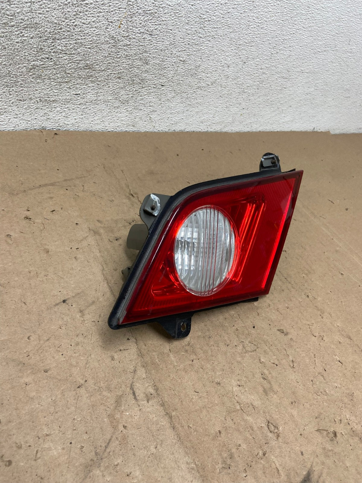 2006 2007 Infiniti M35 M35X M45 Right Passenger RH Inner Tail Light Oe AG4876 LK1