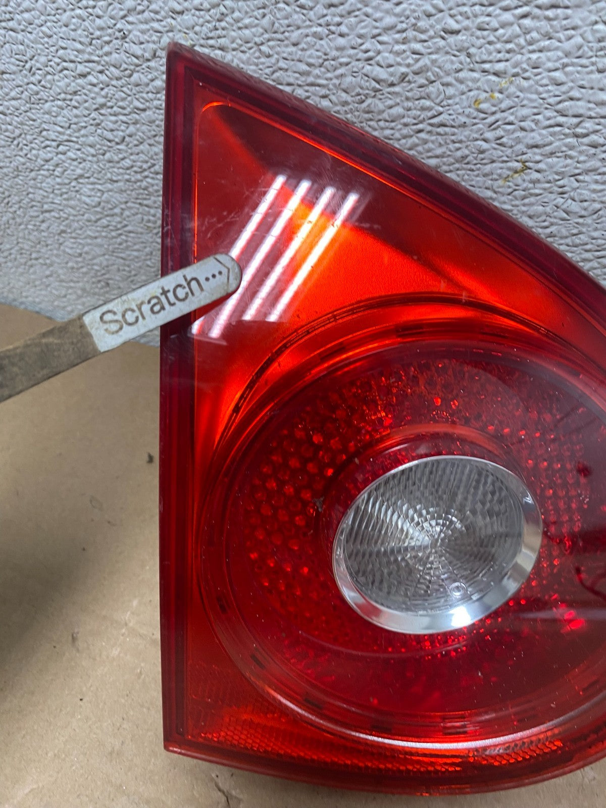 2006-2009 Volkswagen Golf Driver Left Side Tail Light Inner Trunk Lid Q8990 DW3