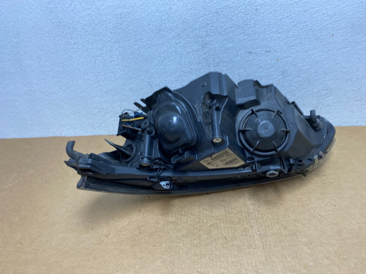 2008 to 2010 Bmw 5 Series 528i Halogen Right Headlight AD4485 DW5