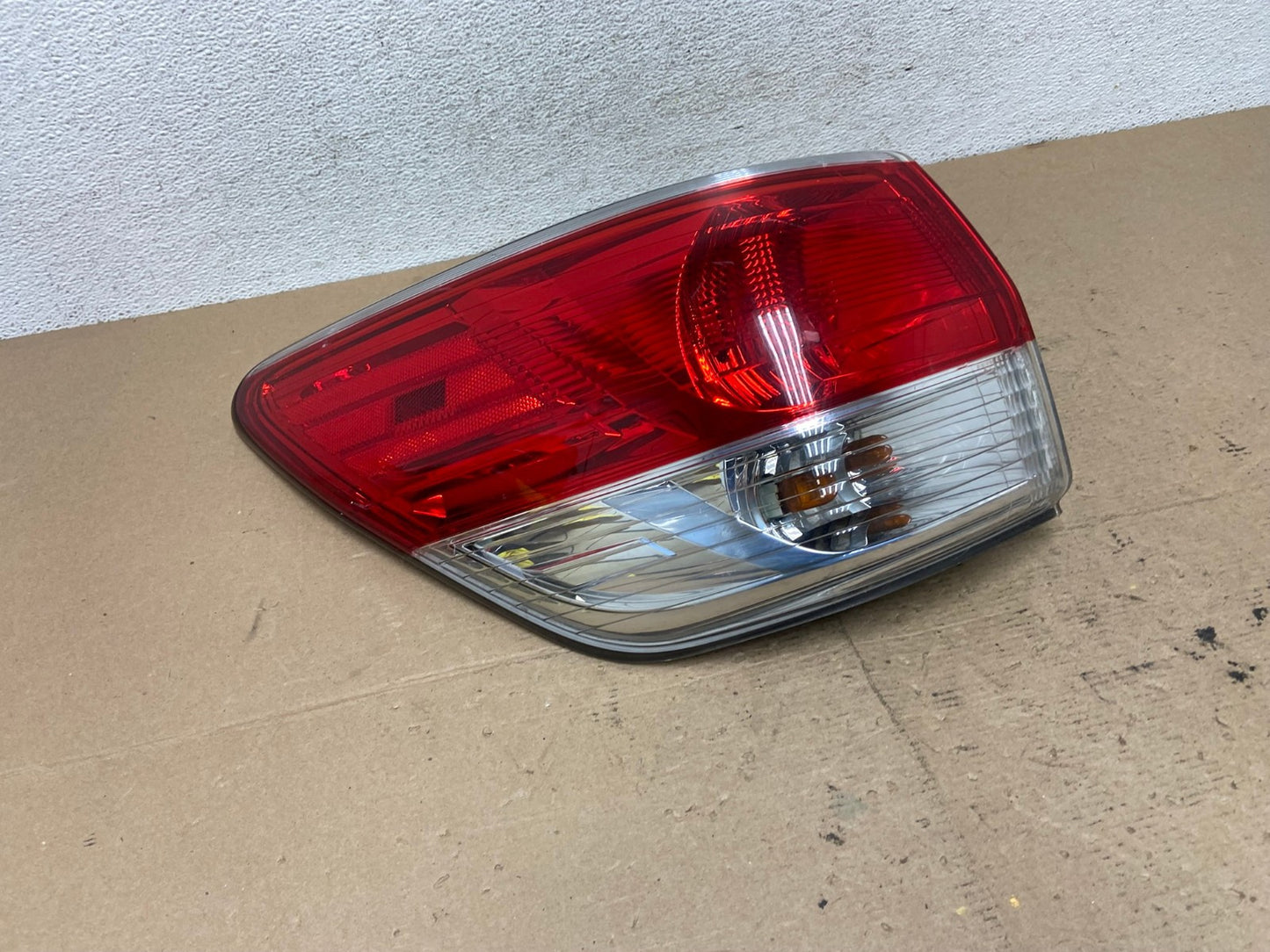 2013 to 2016 Nissan Pathfinder Left Driver Lh Side Tail light AF4923 LK0
