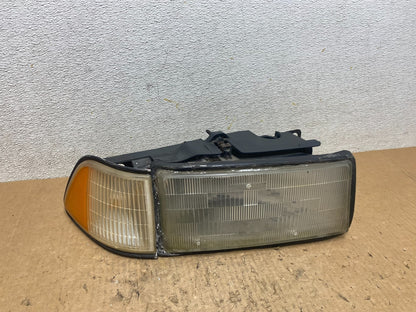 1989 to 1995 Dodge Spirit Right Passenger Halogen Headlight q8003 DG0