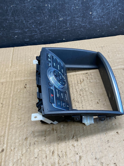 2008 - 2012 Infiniti G35 EX35 Radio Player Screen Panel Bezel AC9624 DG2