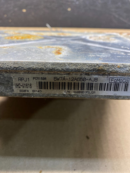 2006 Ford Crown Victoria Engine Control Unit ECU ECM Computer Module AE6270 DW2