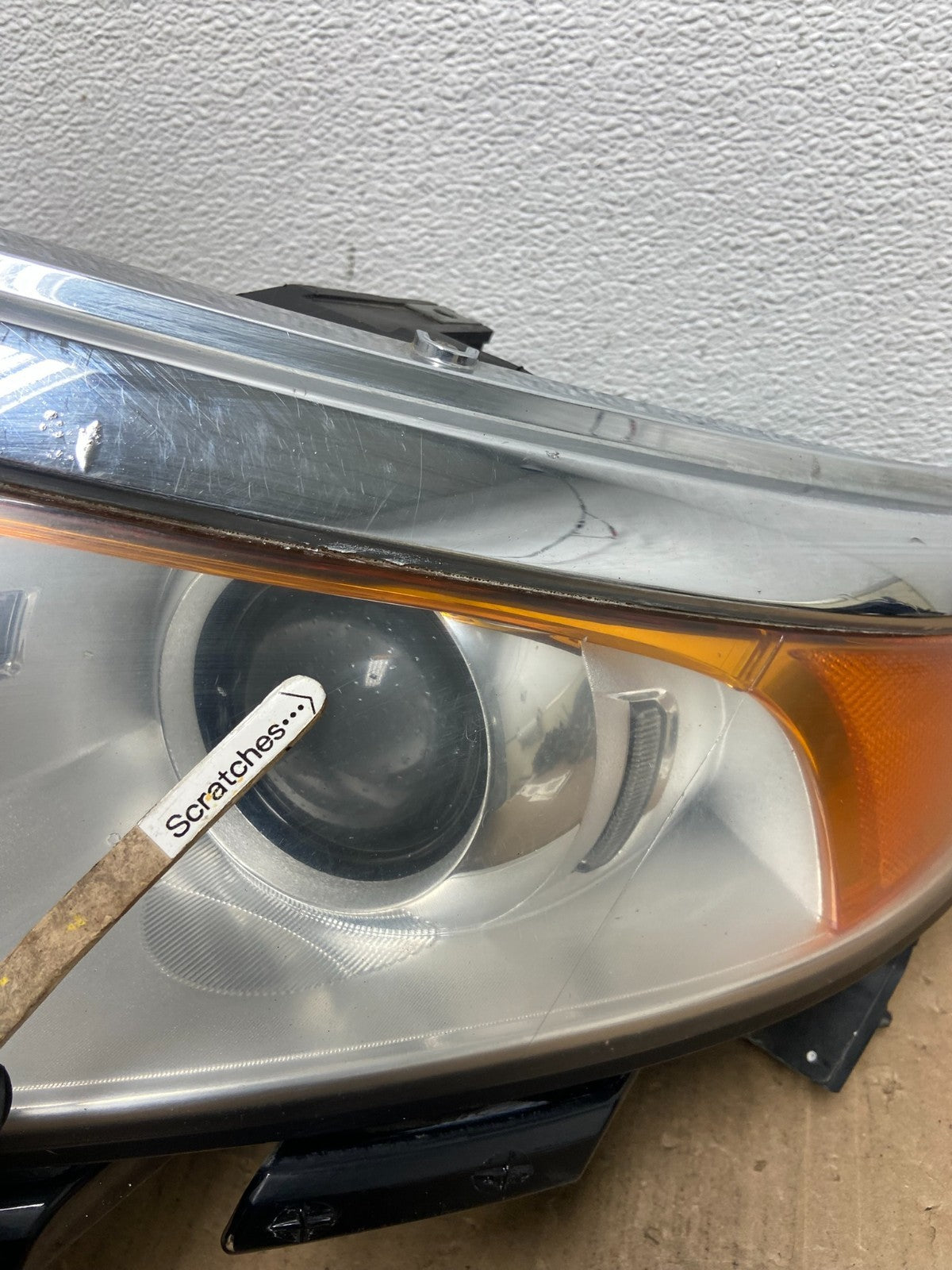 2011 to 2014 Ford Edge Front Left Driver Side Headlight Halogen Oem AB6653 DW3