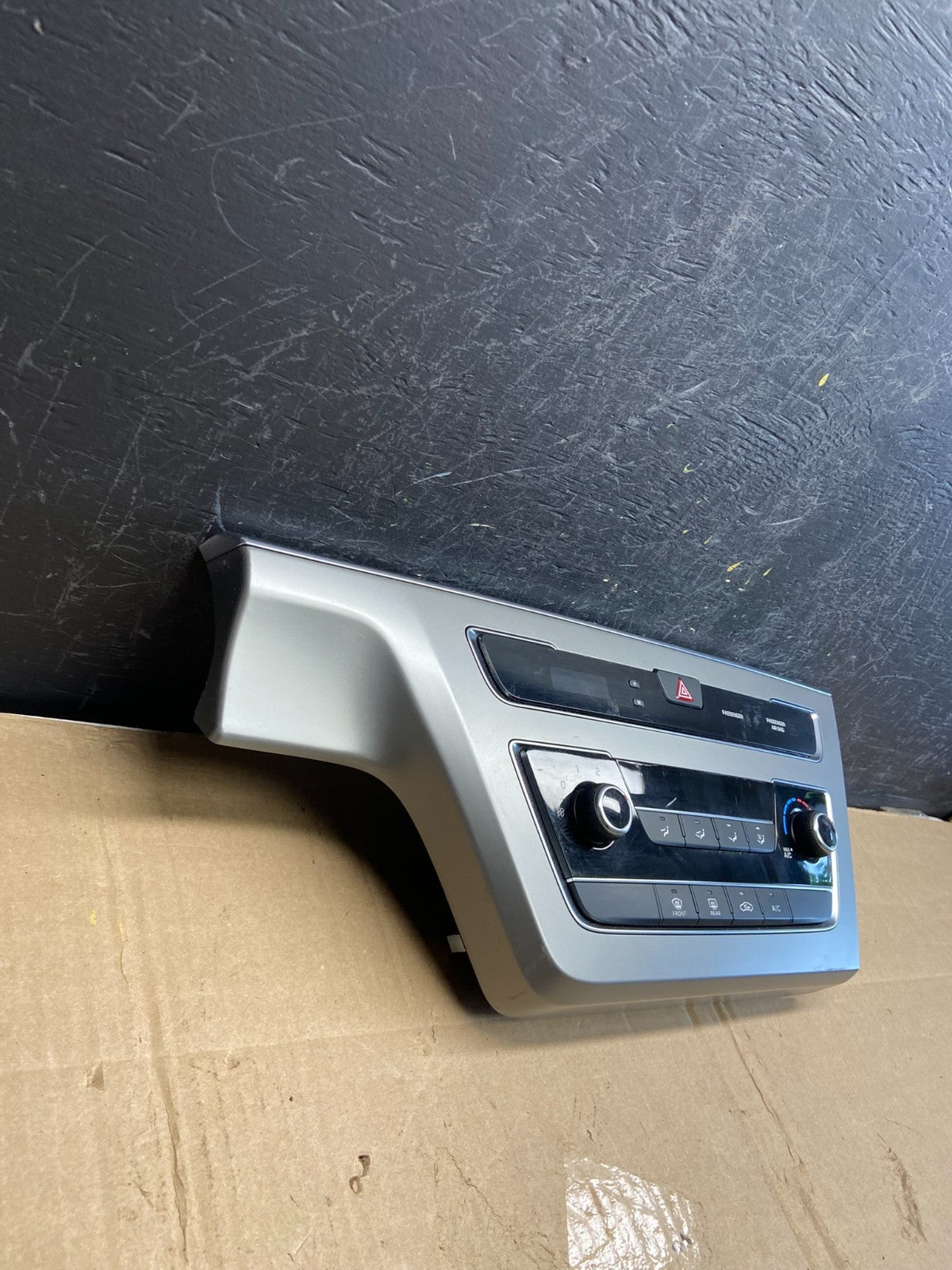 2015 to 2017 Hyundai Sonata Ac Heater Climate Control ad7119 DG1