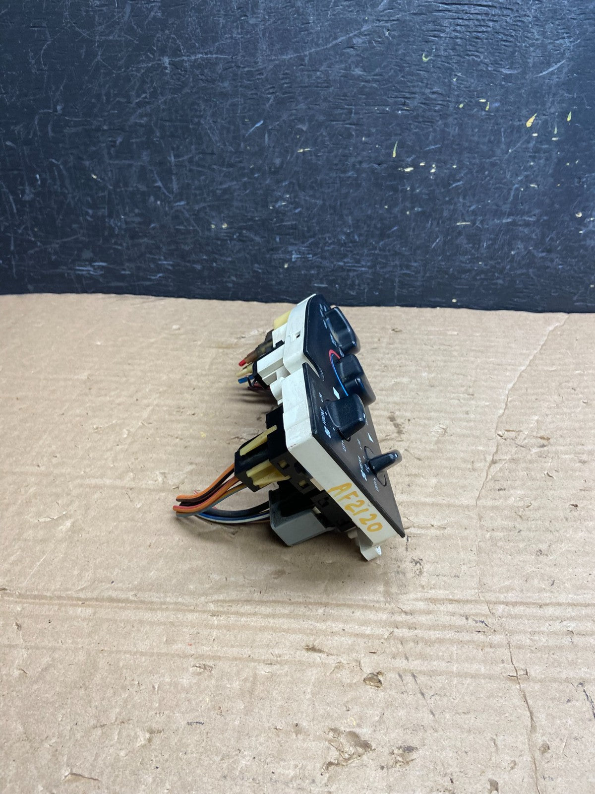 1997-2014 Ford Van Econoline E150 E250 Heater Climate Fan Control af2120 DG1