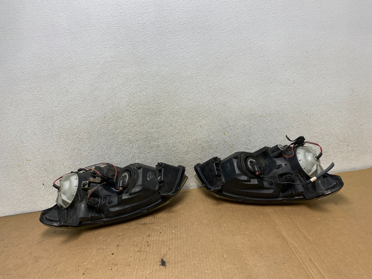 2005 to 2006 Nissan Altima Left+Right Side Set Halogen Headlights AI8813 DW6