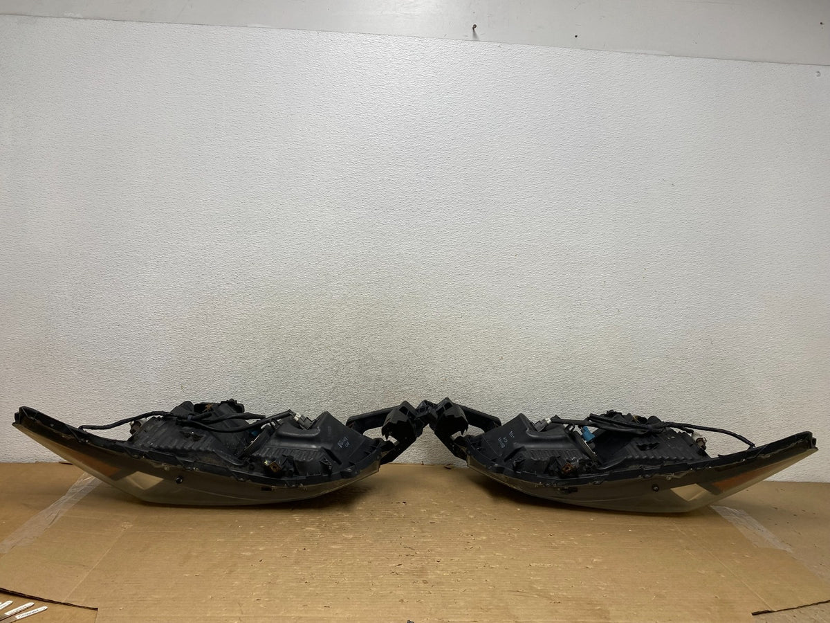 2008 to 2012 Honda Accord Sedan Left+Right Set Halogen Headlights AG9270 DW11