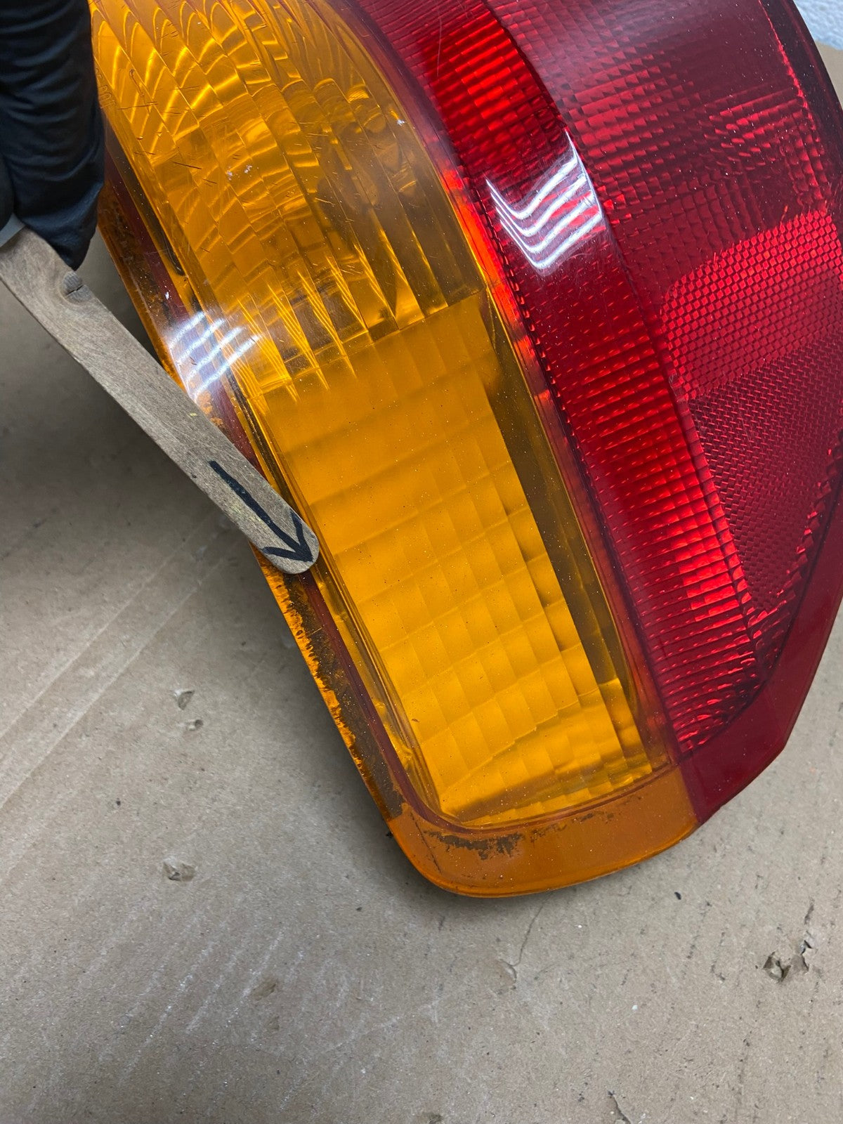 2002 2003 2004 Honda Odyssey Right Passenger Side Tail Light AD7959 LK4
