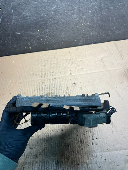 2002 Jeep Grand Cherokee 4.7L ECM ECU Engine Control Computer Module U8995 DG1