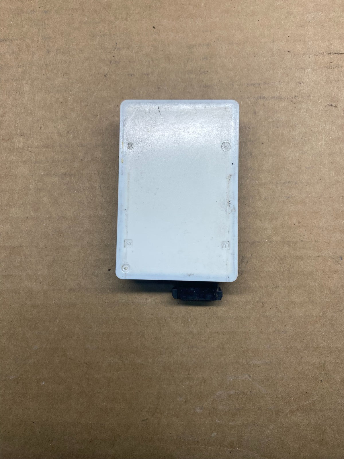 2014 to 2017 Mercedess S550 W222 Blind Spot Radar Module Sensor AH4911 DG1