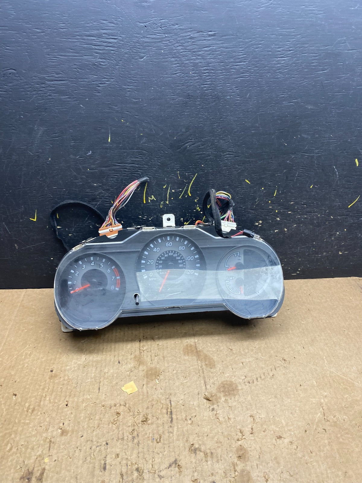 2002-2003 Nissan Pathfinder Xterra Cluster Speedometer Instrument OEM z7269 DG0