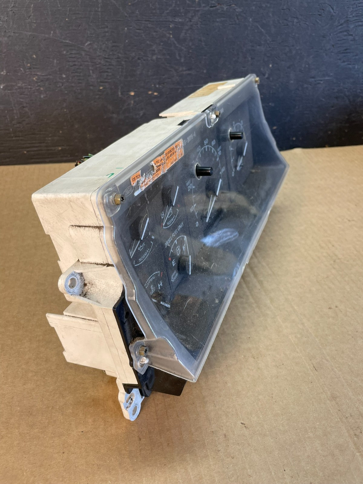 1992 to 1997 Ford F250 F350 Speedometer Cluster Gauge af3564 DG1