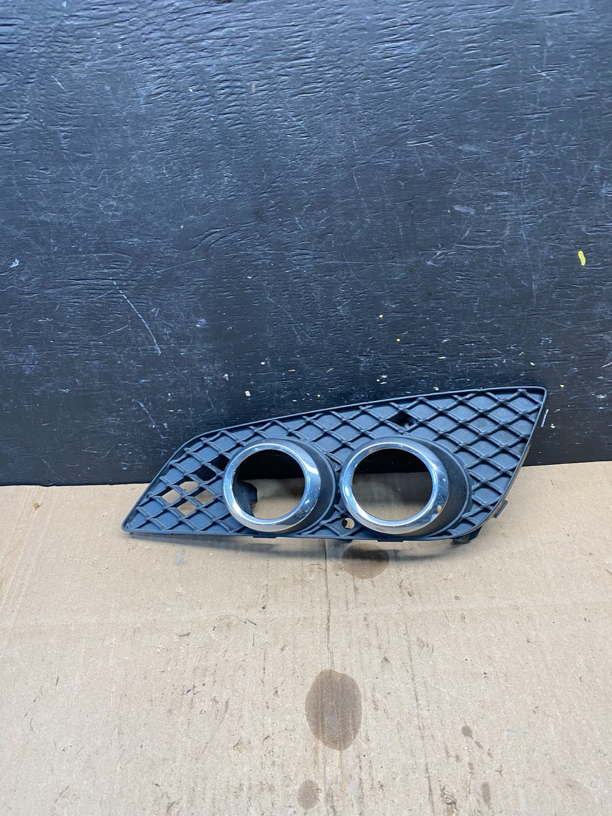 2011-2013 Mercedes W251 R R350 Front Bumper Left Fog Light Grille Bezel o9981 DG0