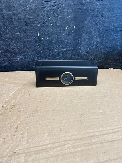 2003 to 2011 Lincoln Town Car Center Console Dash Mounted Analog Clock af2202 DG0