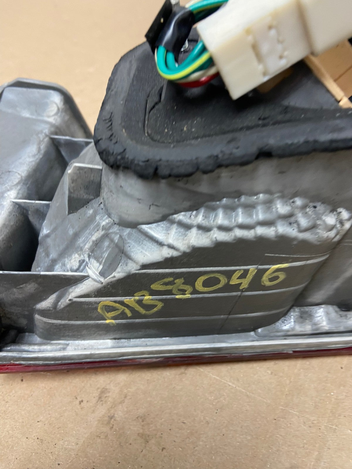 2000 to 2001 Toyota Camry Tail Light Left Driver Lh Side OEM AB8046 LK7