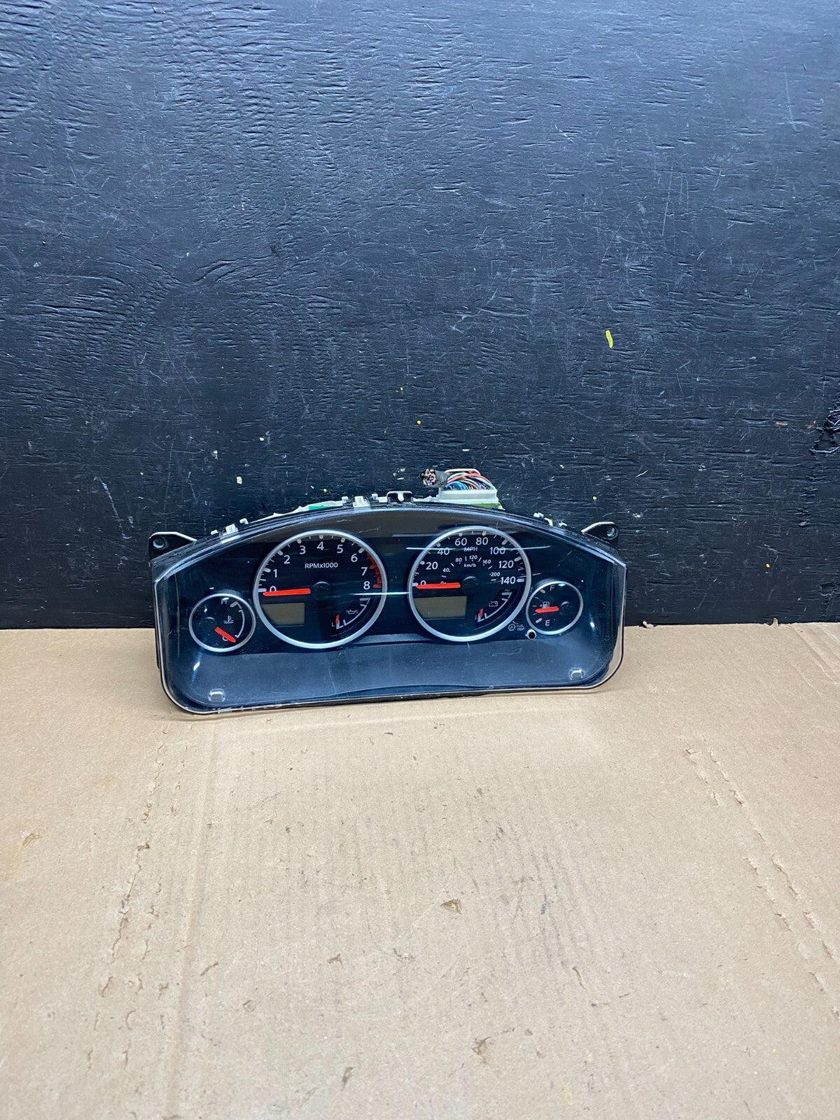 2006 to 2012 Nissan Pathfinder Xterra Cluster Speedometer Instrument M15250