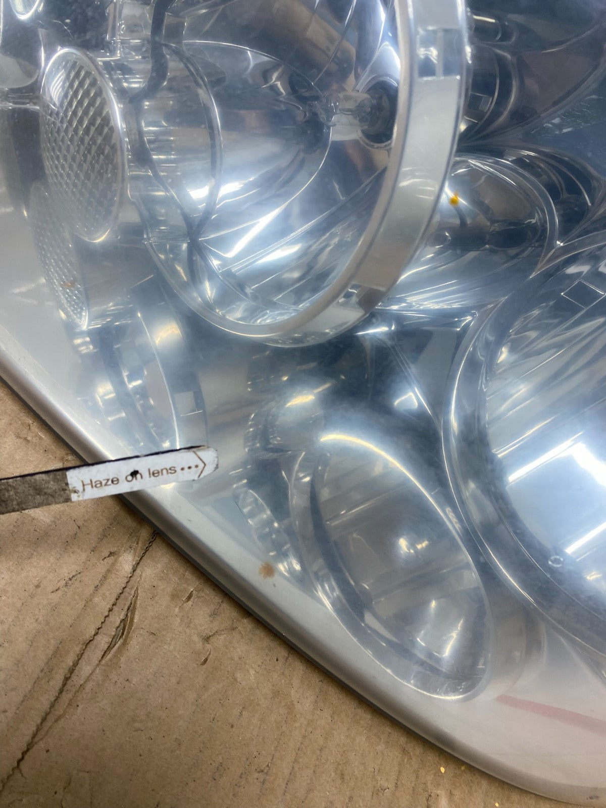 2003 - 2006 Lincoln Navigator Left+Right Side Headlights Halogen AI8169 DW8