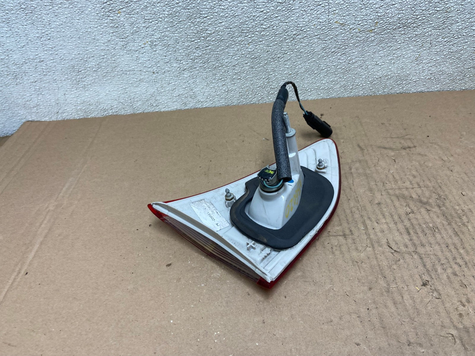 2013 to 2016 Ford Escape Right Passenger RH Side Inner Tail Light OEM AB620 LK4