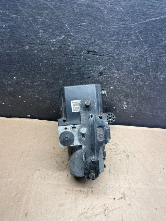 2003 - 2005 Land Rover Range Rover ABS Anti Lock Brake Pump Module S8259 DG0