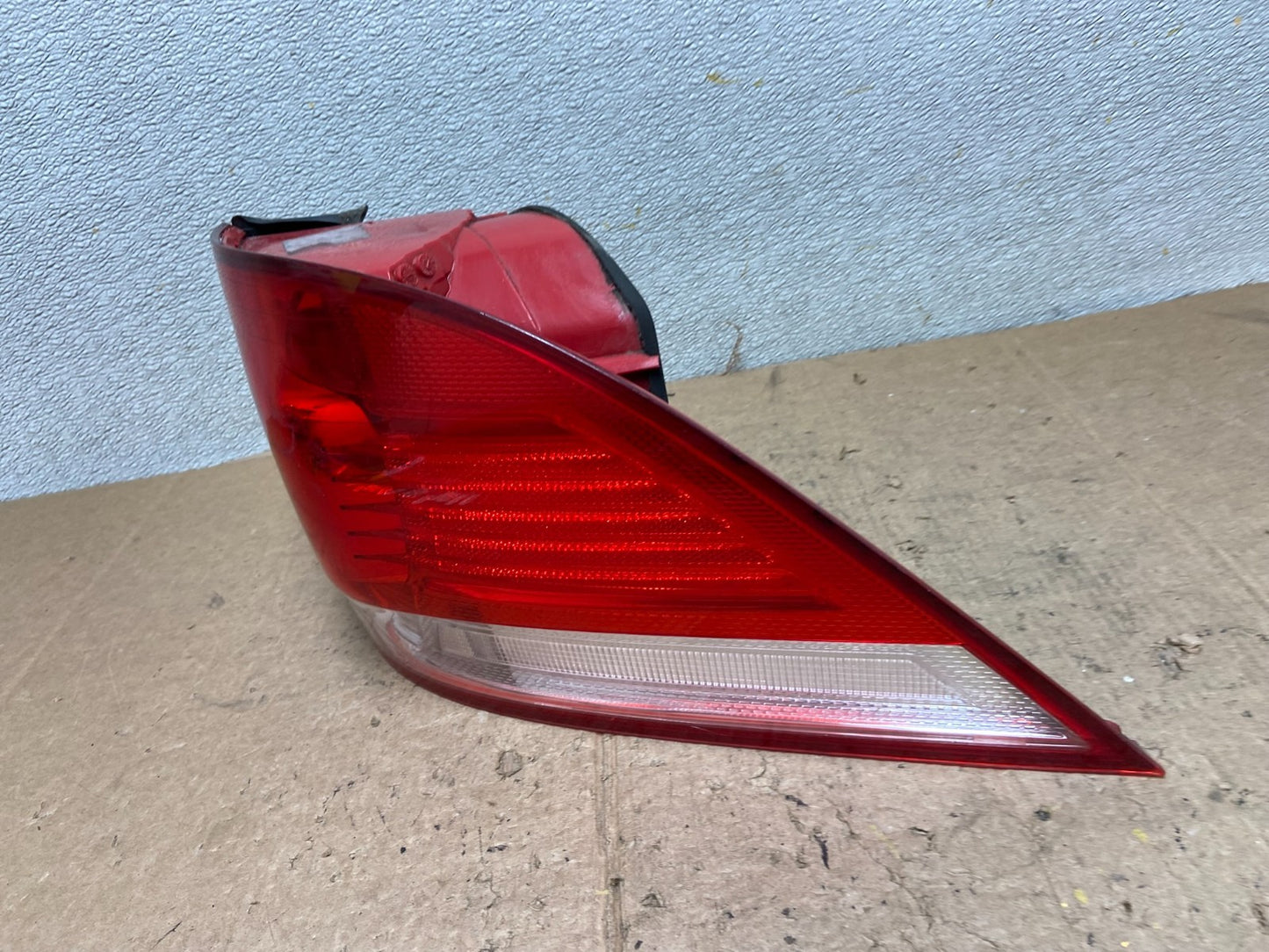 2010-2014 Volkswagen Golf MK6 Wagon Right Passenger RH Tail Light OEM AA4998 DW1