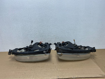 1995 - 1996 Toyota Camry Left+Right Side Set Halogen Headlights AE5980 DW3