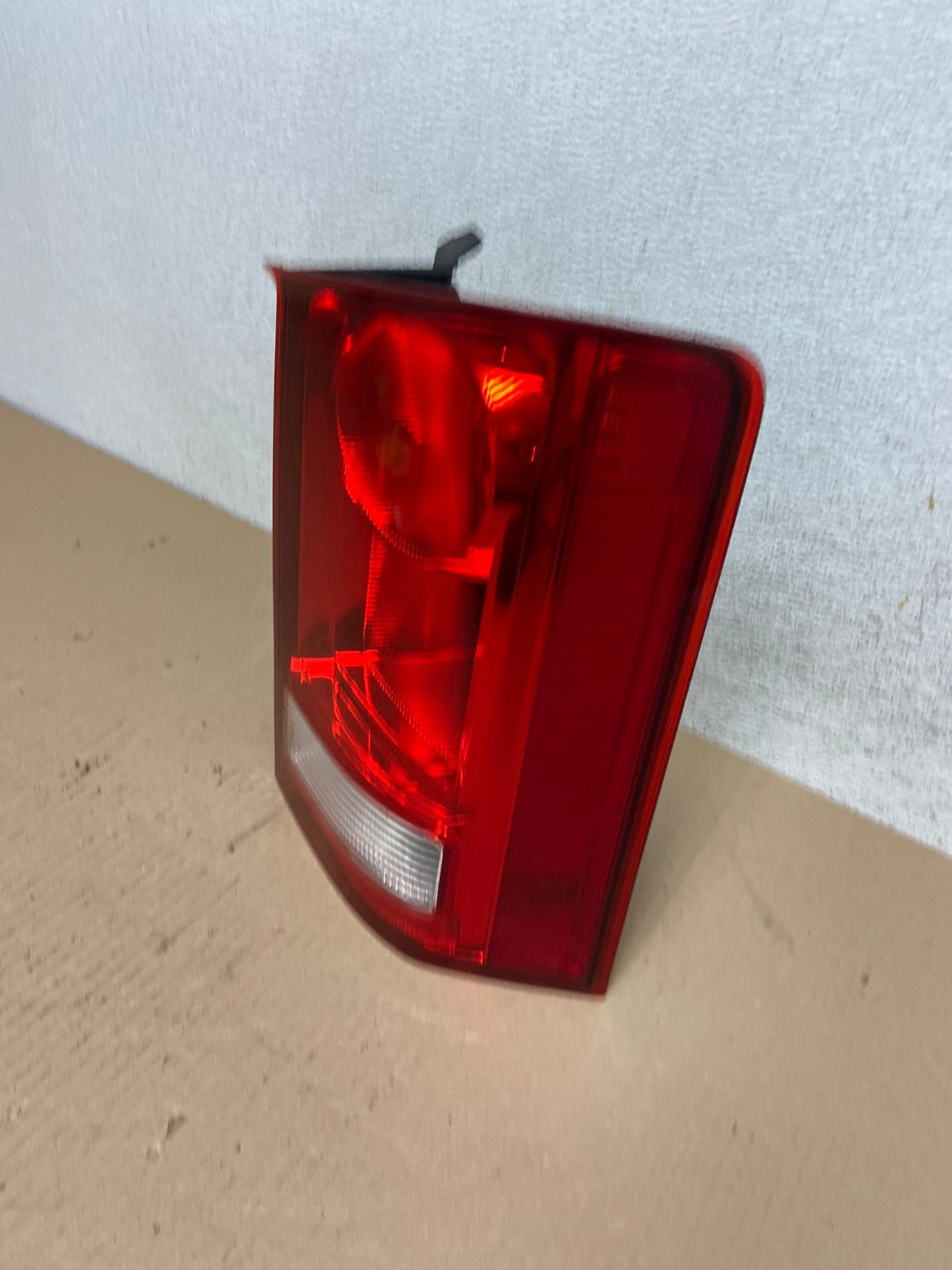 2009 to 2015 Honda Pilot Right Passenger Rh Side Tail light AE7241 LK1