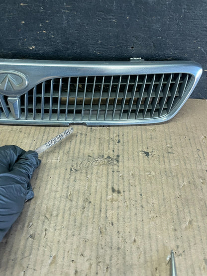 1999 Infiniti G20 Front Upper Grill Grille P8431 DG3