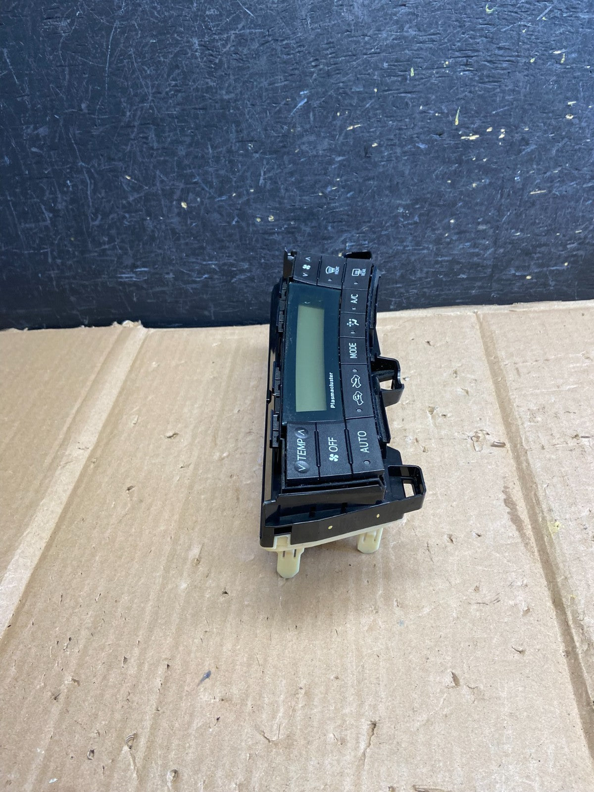 2010 to 2015 Toyota Prius A/C Heater Climate Control Unit Switch ai2681 DG1