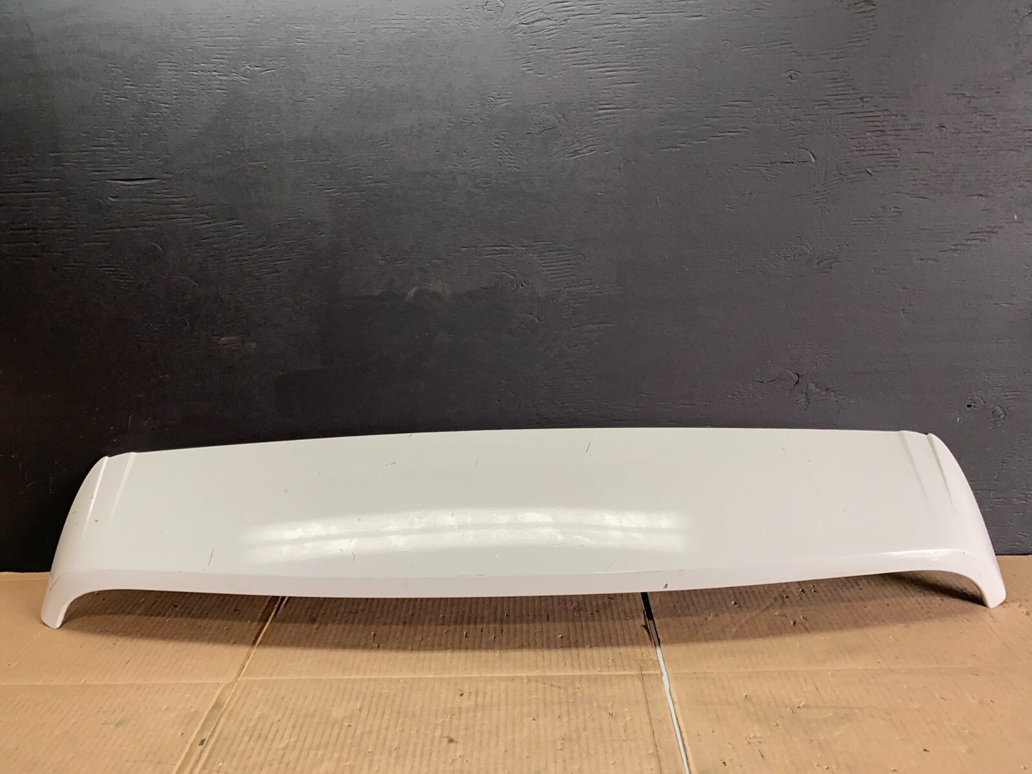 2003 to 2006 Porsche Cayenne Rear Spoiler Third Brake Light Wing OEM C9747 DG10