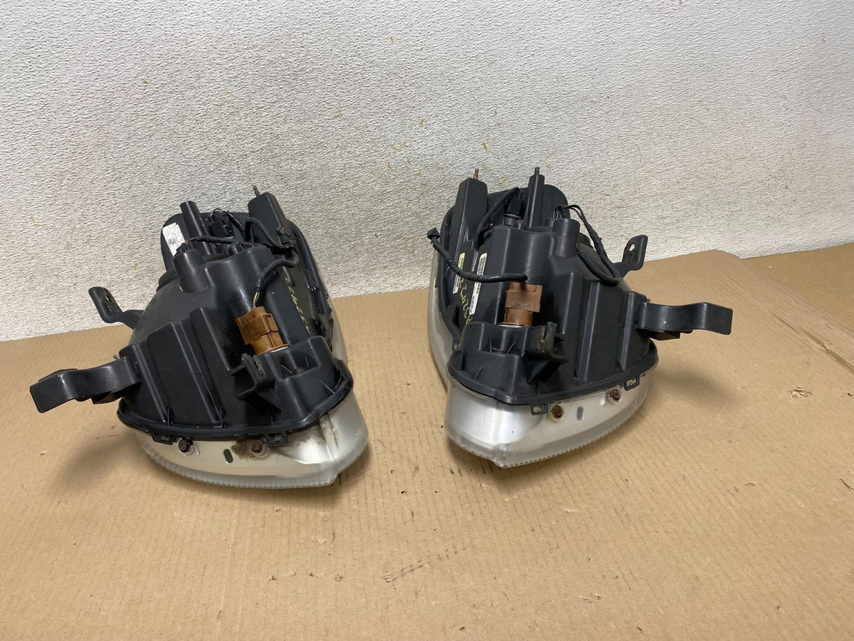 2006 2007 2008 2009 2010 Ford Explorer Left+Right Set Headlights AJ2423 DW10