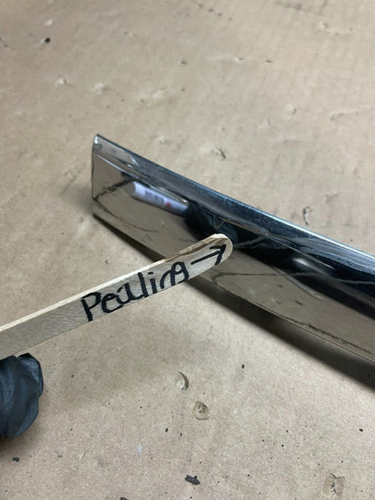 2011 to 2014 Ford Explorer Rear Tailgate Gate Trim Molding With Camera L9254 DG3