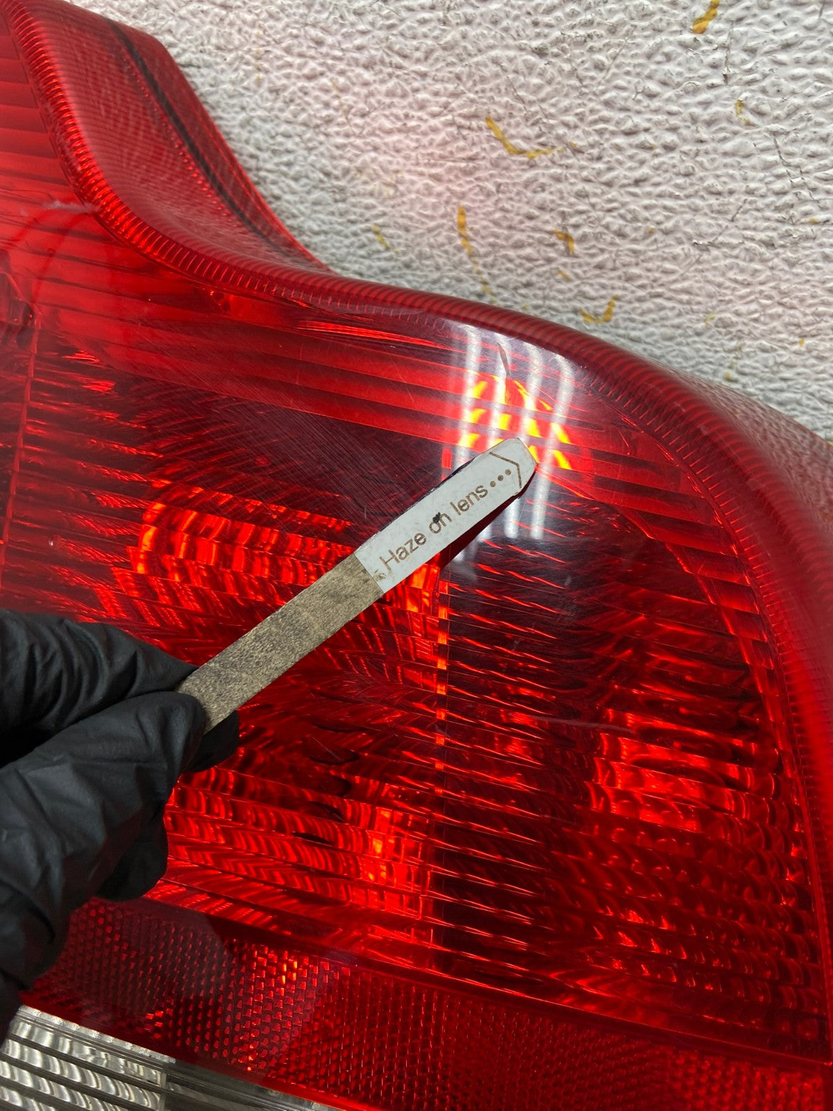 2001 to 2004 Volvo S60 Right Passenger Side Tail Light AH8932 LK5