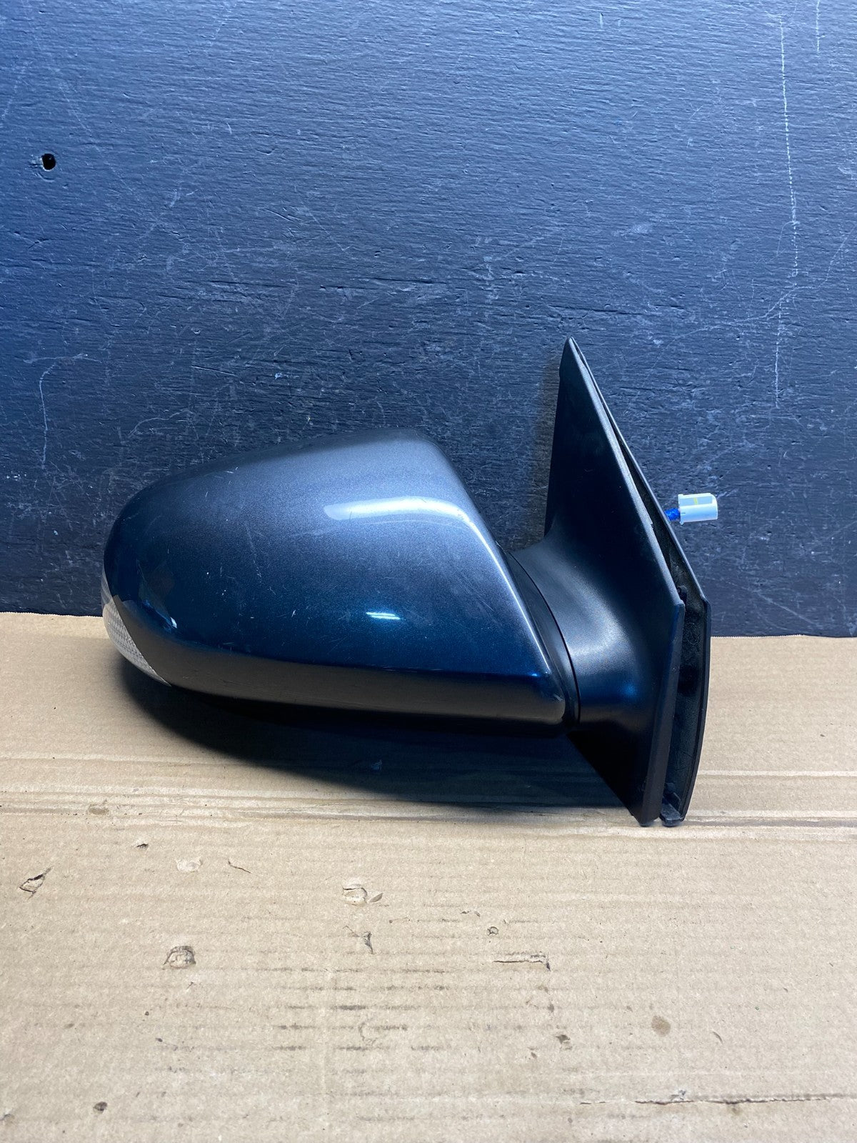 2006 Scion XA Right Passenger Side Turn Signal Door View Mirror AE8109 DG0