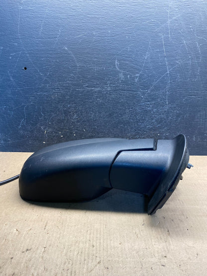 2007-2013 Chevrolet Tahoe Silverado Suburban Right Passenger Mirror AG3488 MS2