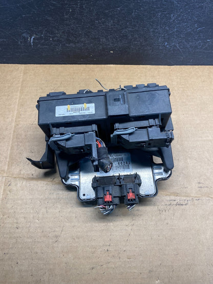 2005 Jeep Grand Cherokee BMC Body Module Power Fuse Box Relay AD7309 DG1