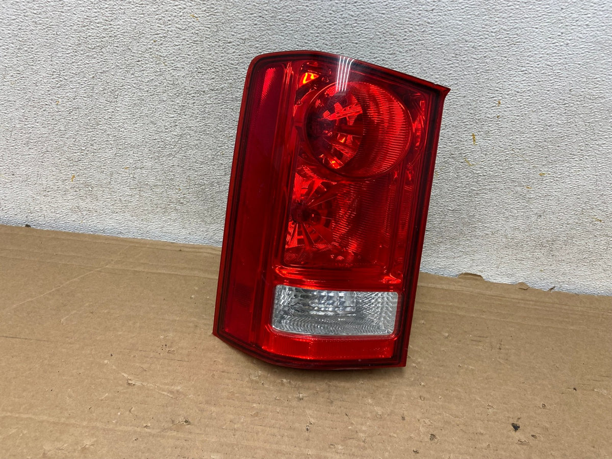2009 to 2015 Honda Pilot Left Driver Lh Side Tail light AH8459 LK0