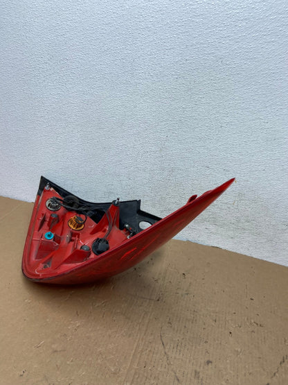 2007 - 2012 Nissan Versa Hatchback Left Driver Side Lh Tail Light AD8025 LK7