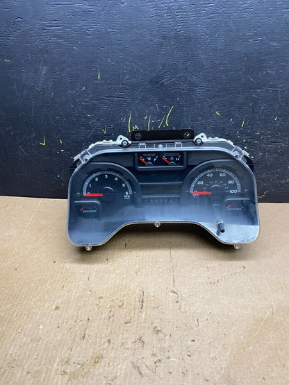 2017 2018 2019 Ford E350 VAN Gauge Speedometer Cluster OEM Z4388 DG0