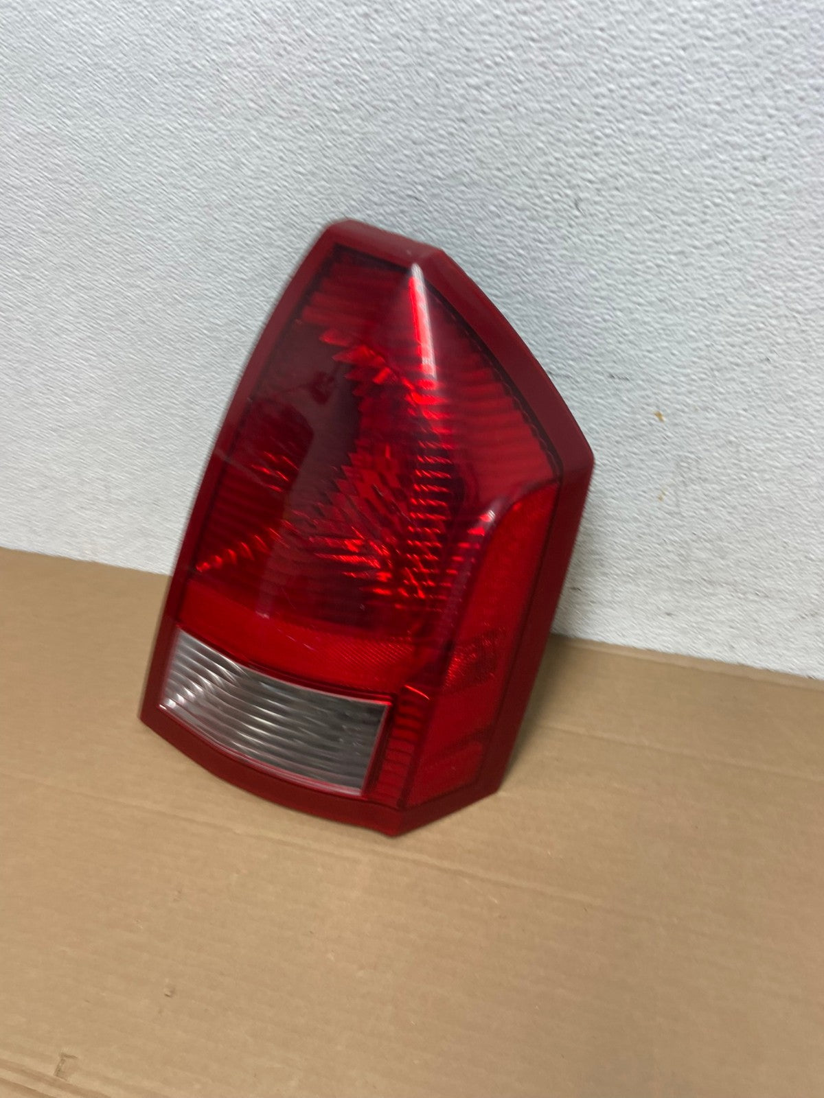 2005 2006 2007 Chrysler 300 Right Passenger Rh Side Tail Light AD4134 LK1