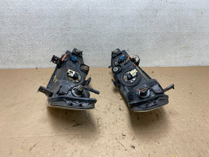 1998 to 2002 Honda Accord Left+Right Set Side Headlights W2965 DW15