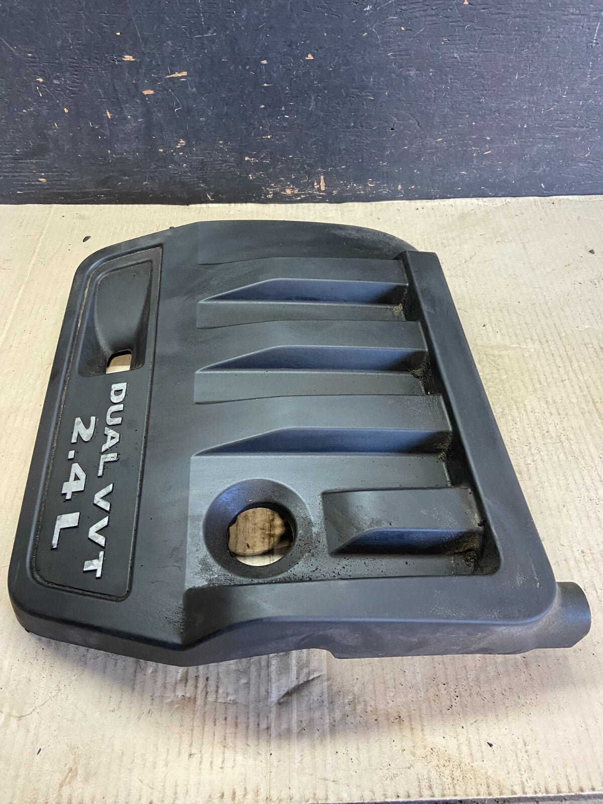 2012 to 2014 Chrysler 200 Engine Cover Top Lid Cover O7895 DG2
