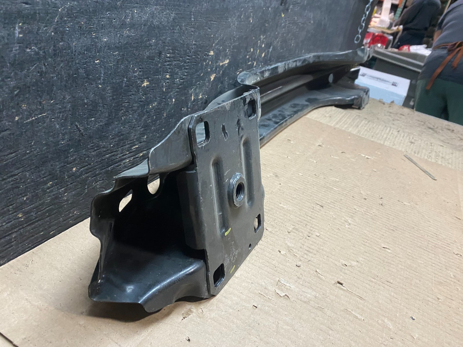 2017 - 2020 Jaguar F-Pace Rear Bumper Beam Reinforcement OEM w5768 DG8
