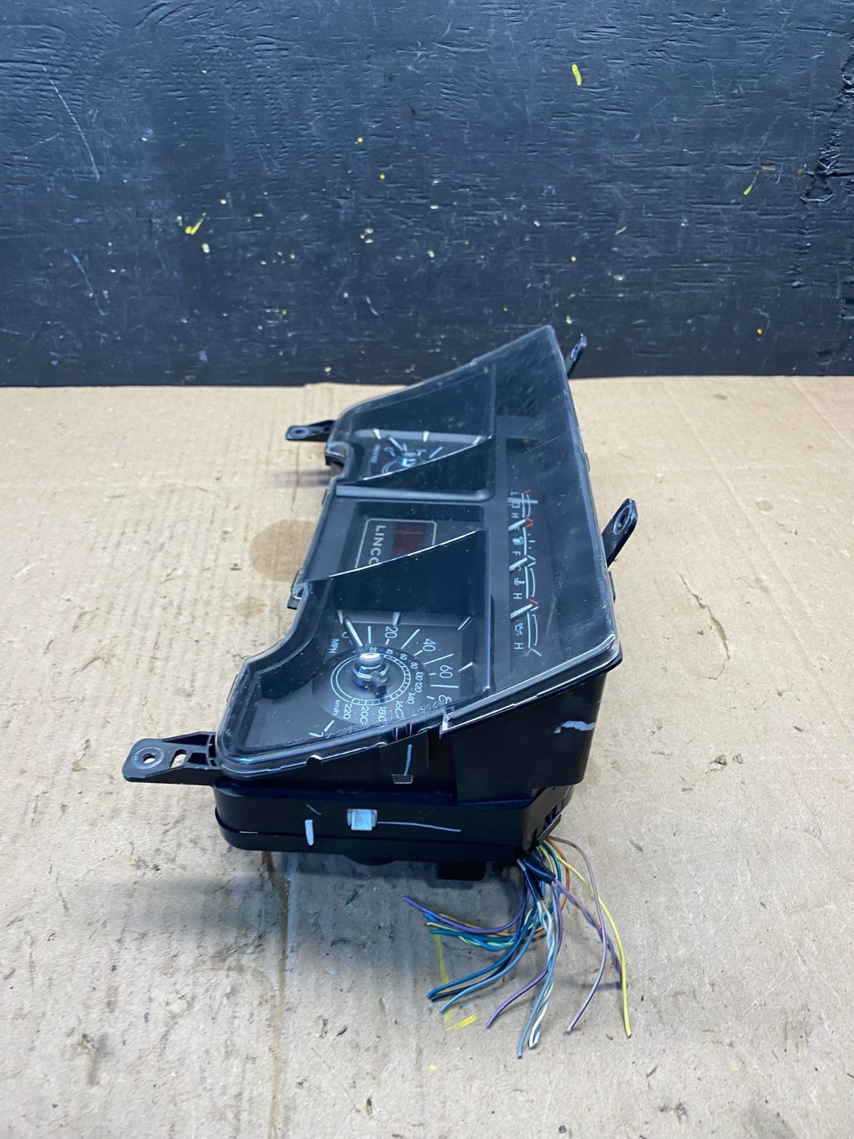 2007 to 2008  Lincoln Navigator Speedometer Gauge Cluster p0019 DG2
