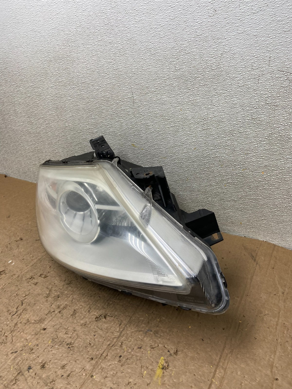 2010 - 2012 Mazda Cx9 Cx-9 Right Passenger RH Headlight Halogen AA49341