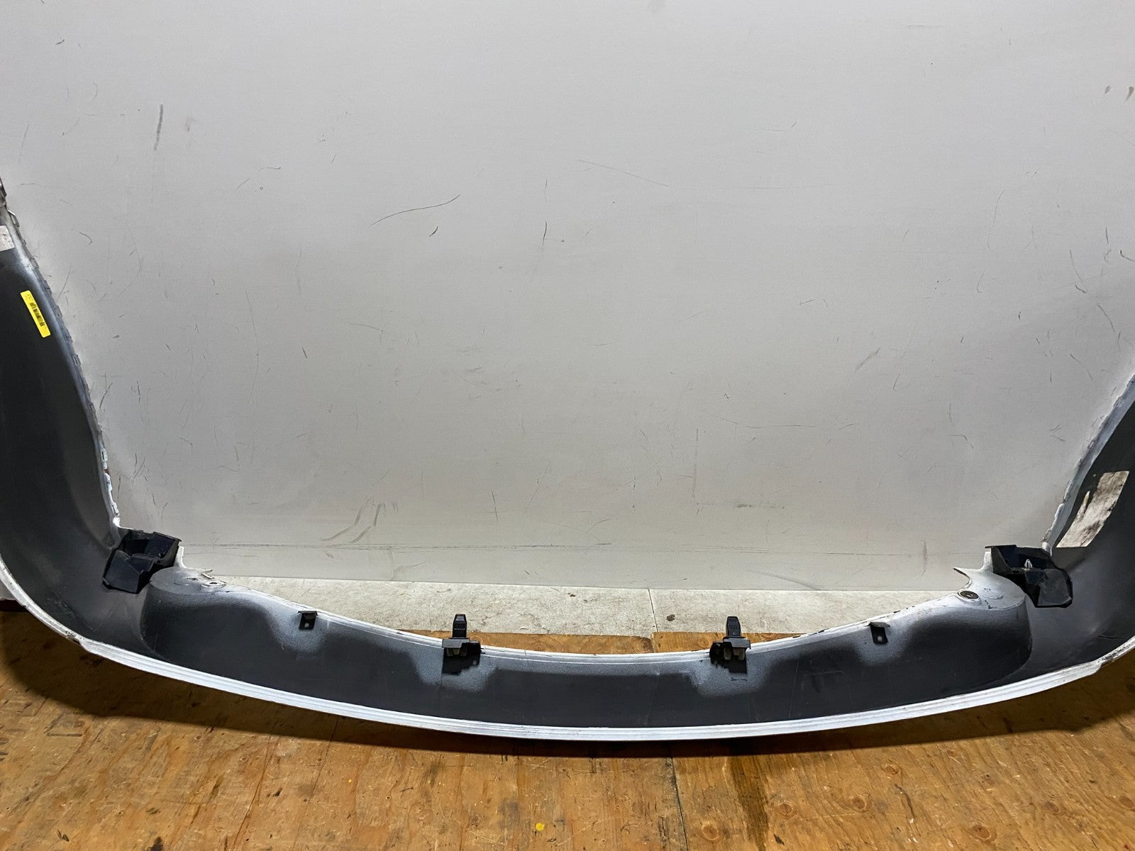 2011 to 2015 Ford Explorer Rear Upper Bumper Cover Q94717